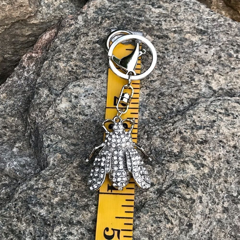 Austrian Crystal Bee Keychain‎ - Picture 4 of 7
